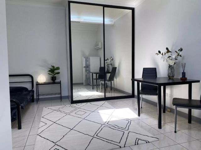 Granny Flat for rent in Sydney, New South Wales