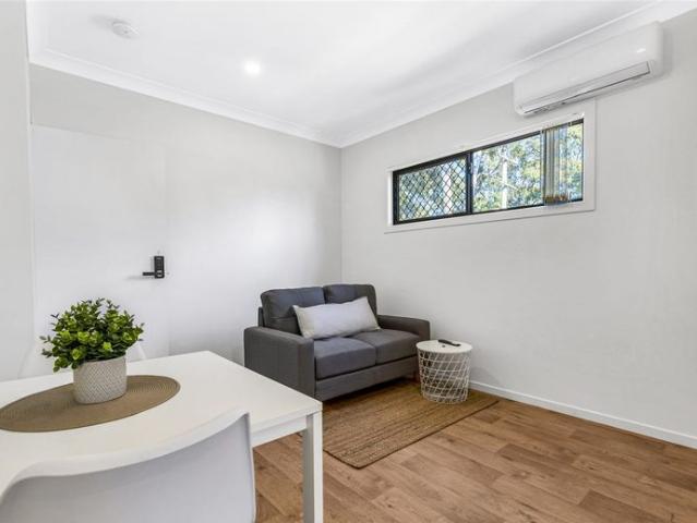 Granny Flat for rent in Toombul, Queensland