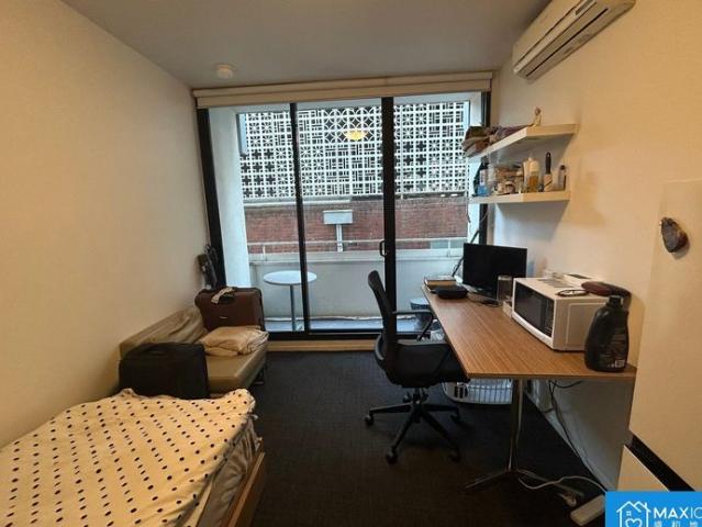 Granny Flat for rent in Carlton, Melbourne