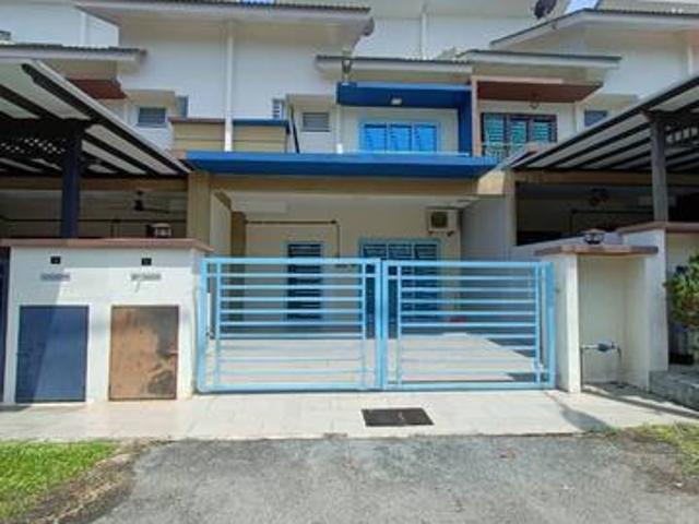 Terraced House for rent in Tanjong Sepat, Selangor