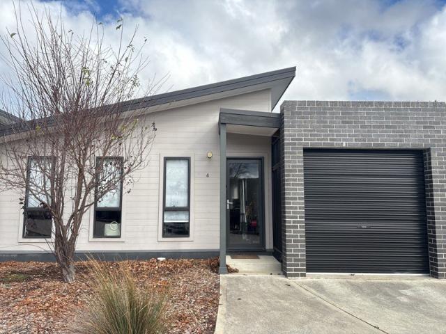 Duplex for rent in Lithgow, New South Wales