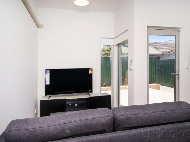 Apartment for rent in Cloverdale, Western Australia