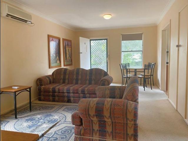 Apartment for rent in Piallamore, New South Wales