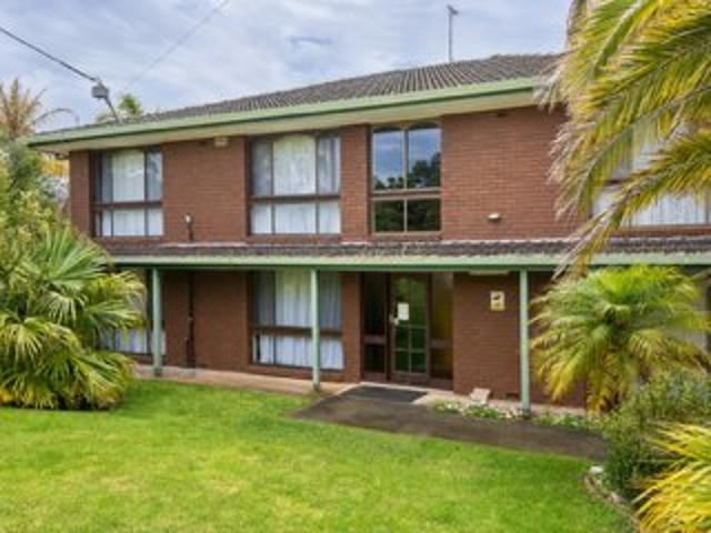 Apartment for rent in Lakes Entrance, Victoria