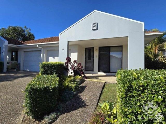 Townhouse for rent in Carindale, Greater Brisbane