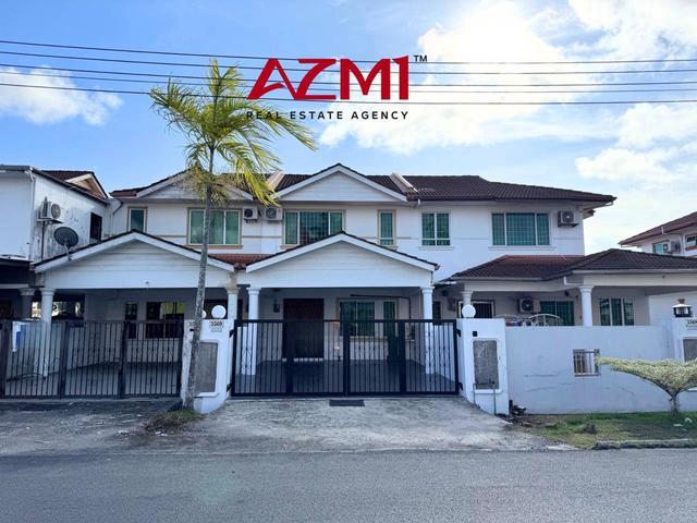Terraced House for sale in Long Miri, Sarawak