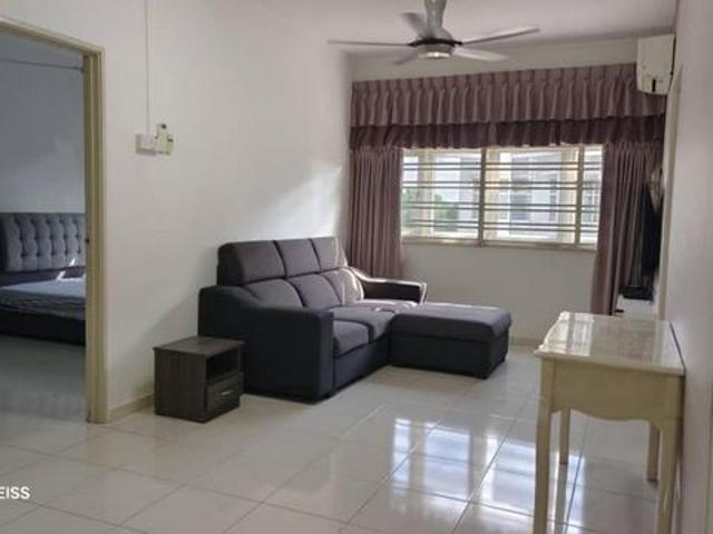 Property for sale in Malaka