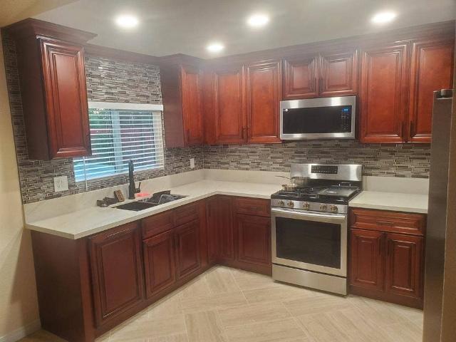 Room for rent in Moreno Valley, California