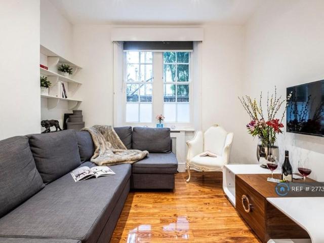 Apartment for rent in Marylebone, Greater London
