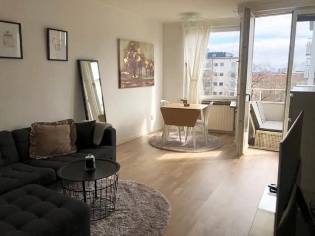 Lägenhet hyra i Gärdeshöjden, Stockholm