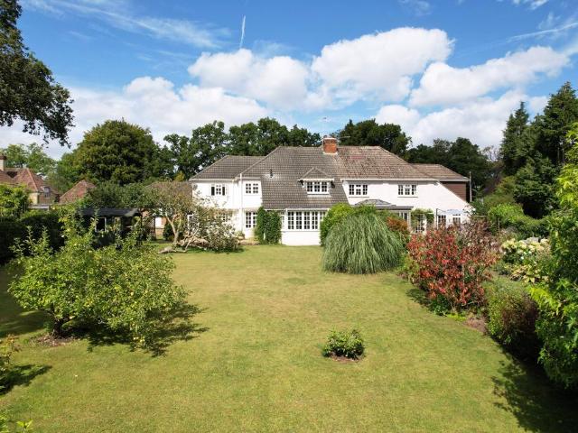House for rent in Westborough, Surrey