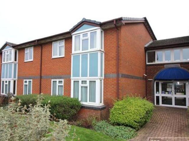 House for sale in Elstree and Borehamwood, Borehamwood