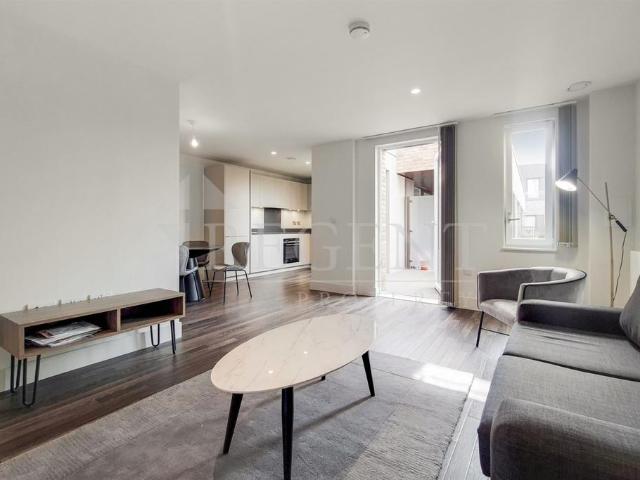 Apartment for rent in London Borough of Lewisham, New Cross