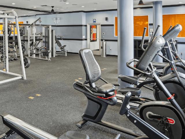 Apartment for rent in Canoga Park, California