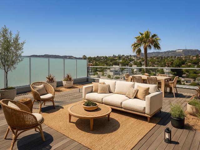 Apartment for rent in Canoga Park, California