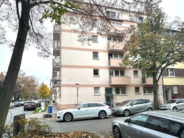 Wohnung kaufen in West, Frankfurt am Main