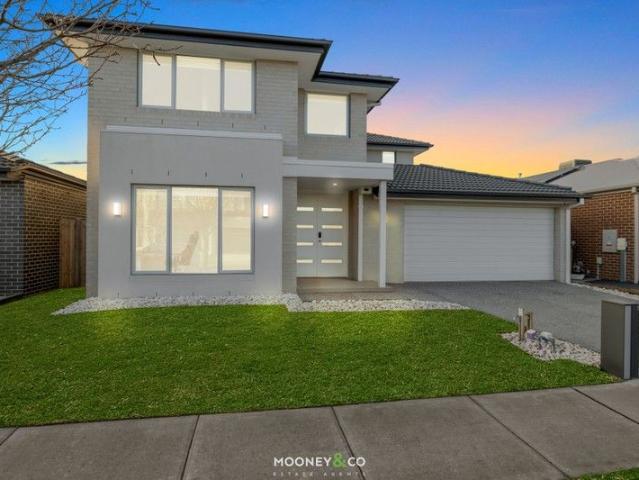 House for sale in Lyndhurst, Victoria