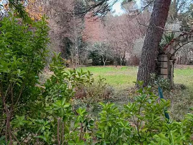 Terrain vente à France métropolitaine, Fuveau