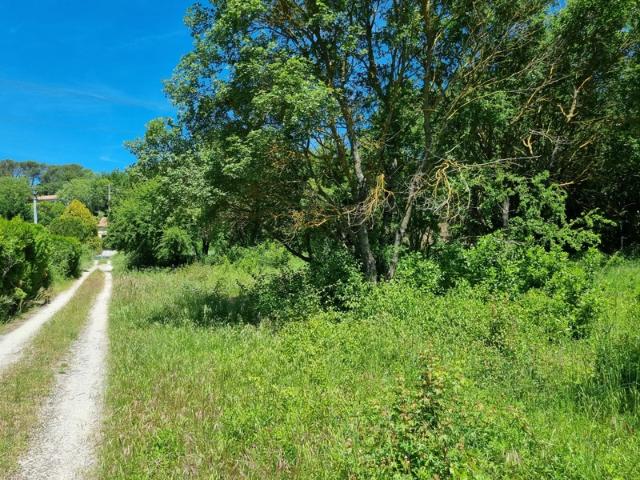 Terrain vente à France métropolitaine, Fuveau