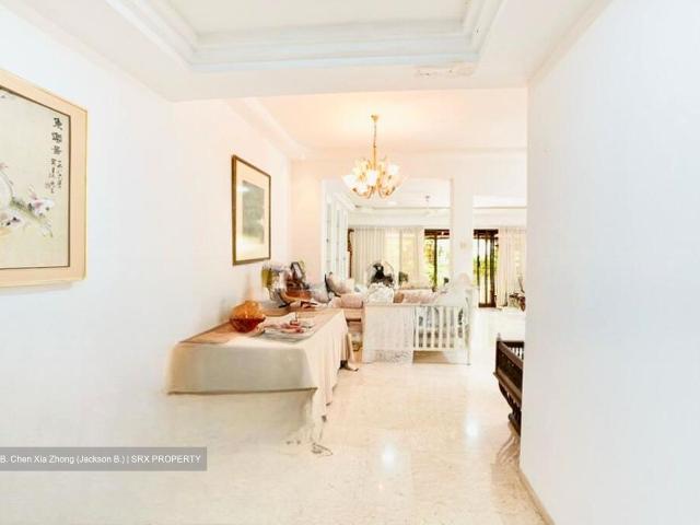 Apartment for sale in Upper Bukit Timah