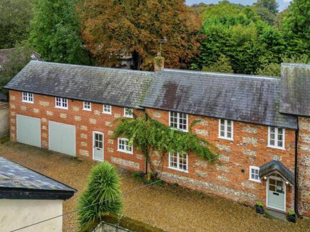 House for sale in Barton Stacey, Hampshire