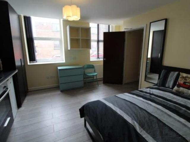 Studio for rent in Plungington, Higher Bartle