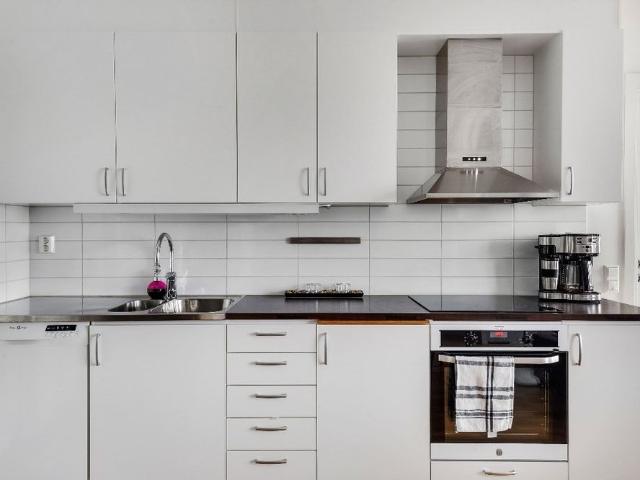 Lägenhet hyra i Hässelby-Vällingby, Stockholm