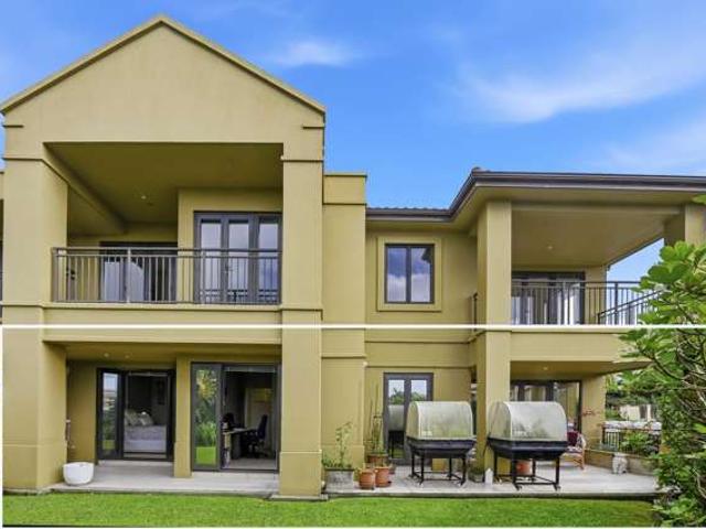 Apartment for sale in Paremoremo
