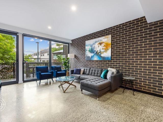 Townhouse for rent in Kingston, Australian Capital Territory