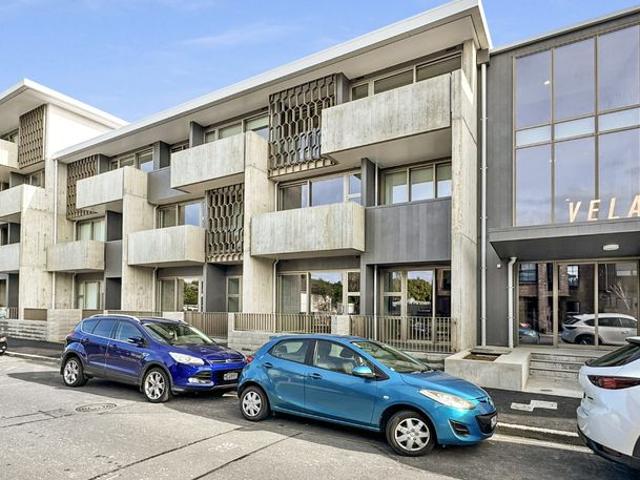 Apartment for rent in Days Bay, Wellington