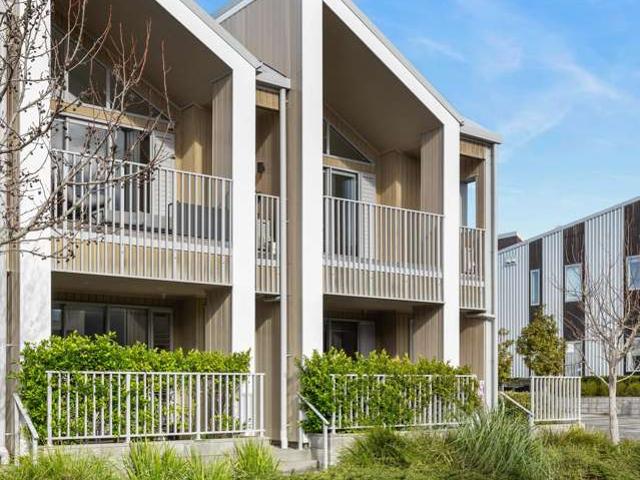 Apartment for sale in Paremoremo, Oroua County