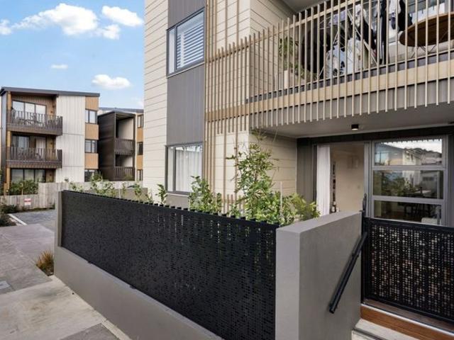 Apartment for rent in Mount Albert, Albert-Eden