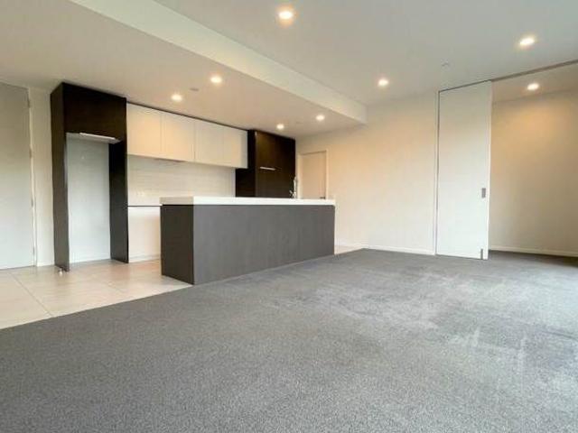 Apartment for rent in Mechanics Bay, Auckland