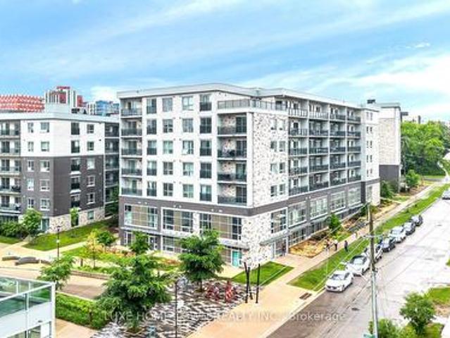 Condo for sale in Waterloo, Ontario