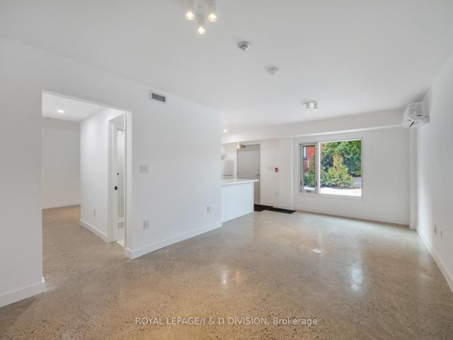 Condo for rent in Toronto, Golden Horseshoe