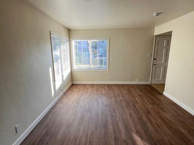Apartment for rent in Homeview, Belmont