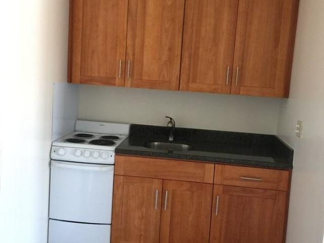 Apartment for rent in San Mateo, California