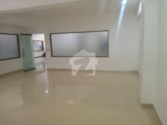 Building for sale in Islamabad