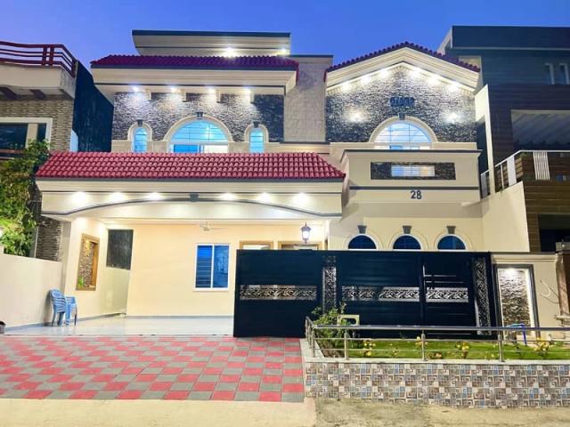 House for sale in جی-13/2, اسلام آباد