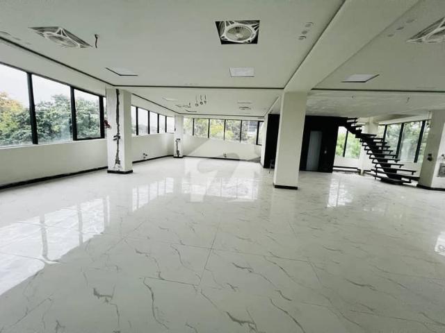 Building for rent in Islamabad