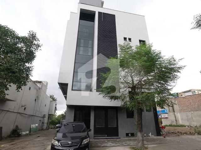 Building for sale in Islamabad