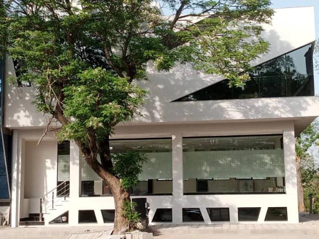 Commercial for rent in جی-8, اسلام آباد