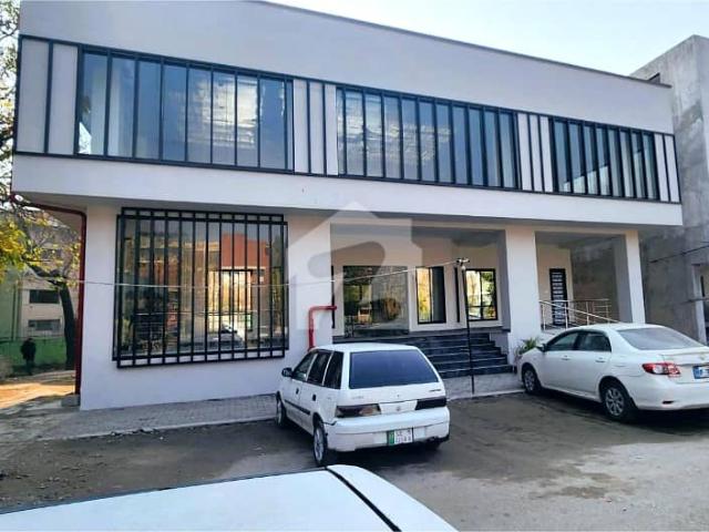 Building for rent in Islamabad