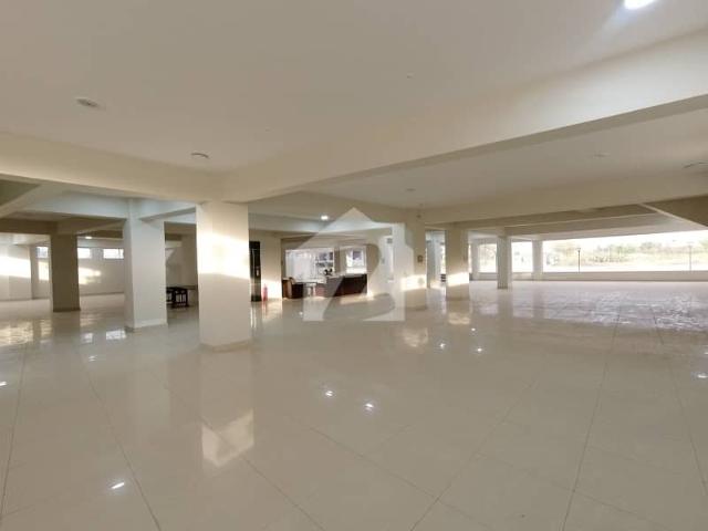 Building for sale in Islamabad