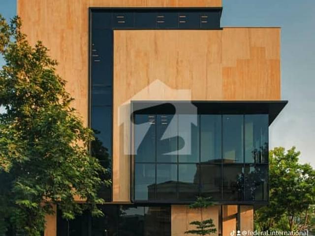 Building for sale in Islamabad