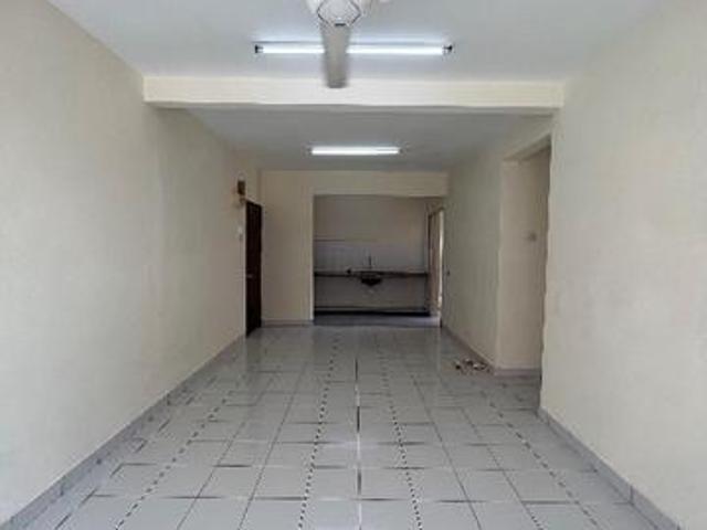Apartment for sale in Kajang, Langat