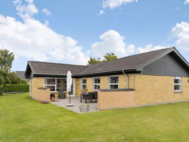 Villa til salg i Brønderslev, Brønderslev-Dronninglund