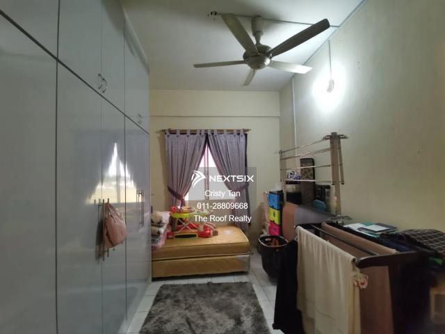 Residential House for sale in Kuching, Bahagian Kuching