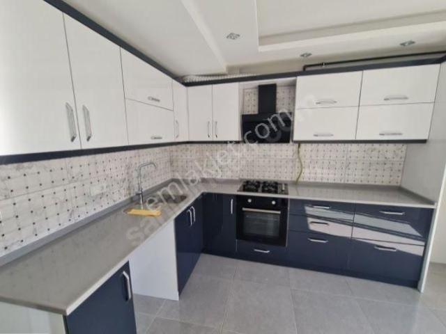 Karabağlar, İzmir içerisinde satılık mülk