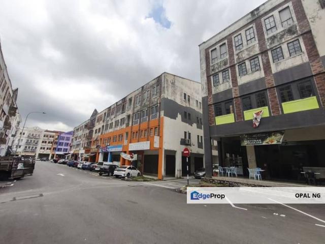 Shop for sale in Kulai, Johor